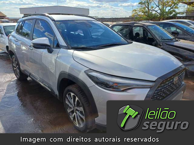 LOTE 003 TOYOTA COROLLA CROSS 2024
