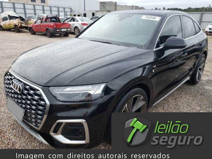 LOTE 018 AUDI Q5 2022