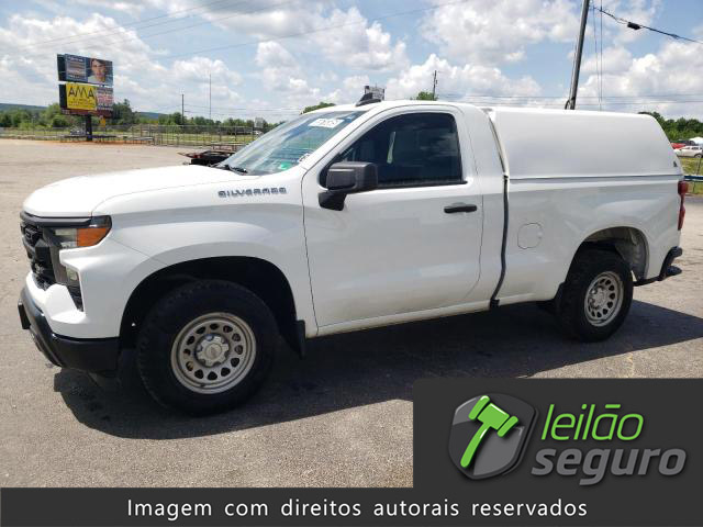 LOTE 005 CHEVROLET SILVERADO C1500 2023