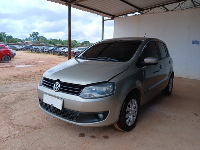 LOTE 058 VOLKSWAGEN FOX 1.6 GII 